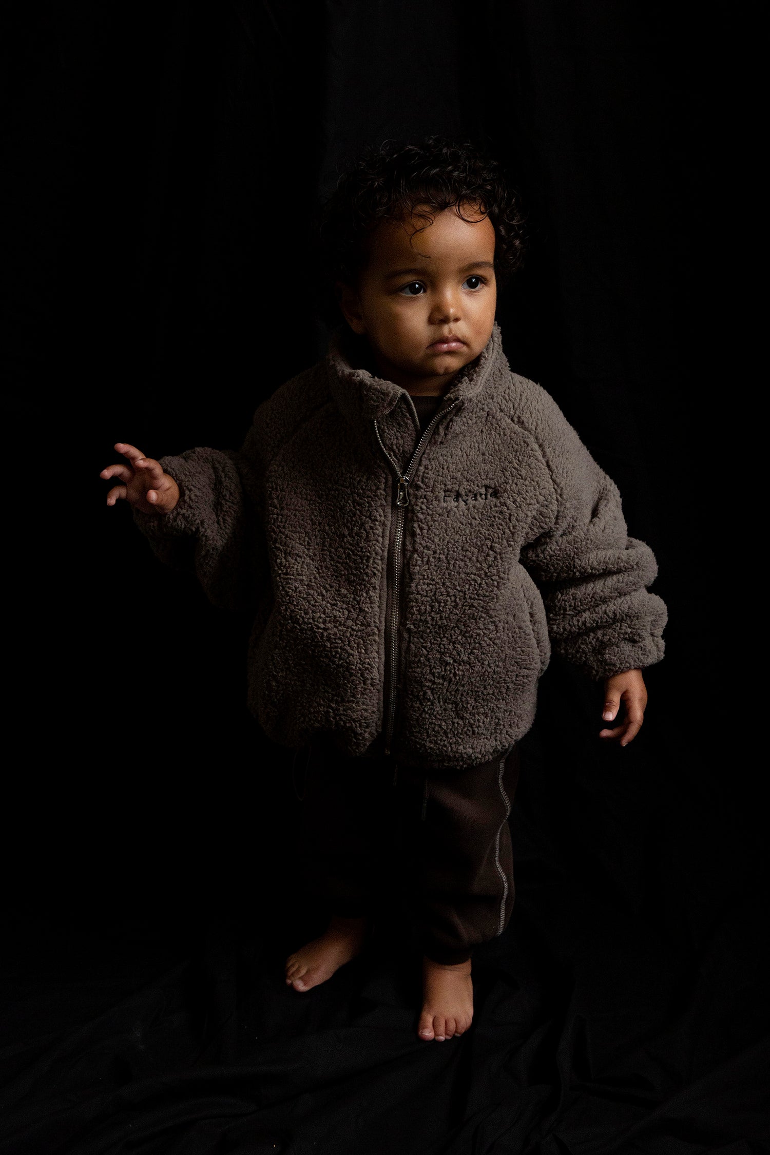 【新品】Facade Teddy zip sweater 3-4Y Stone Tenka teddy zip sweater - Stone | Façade