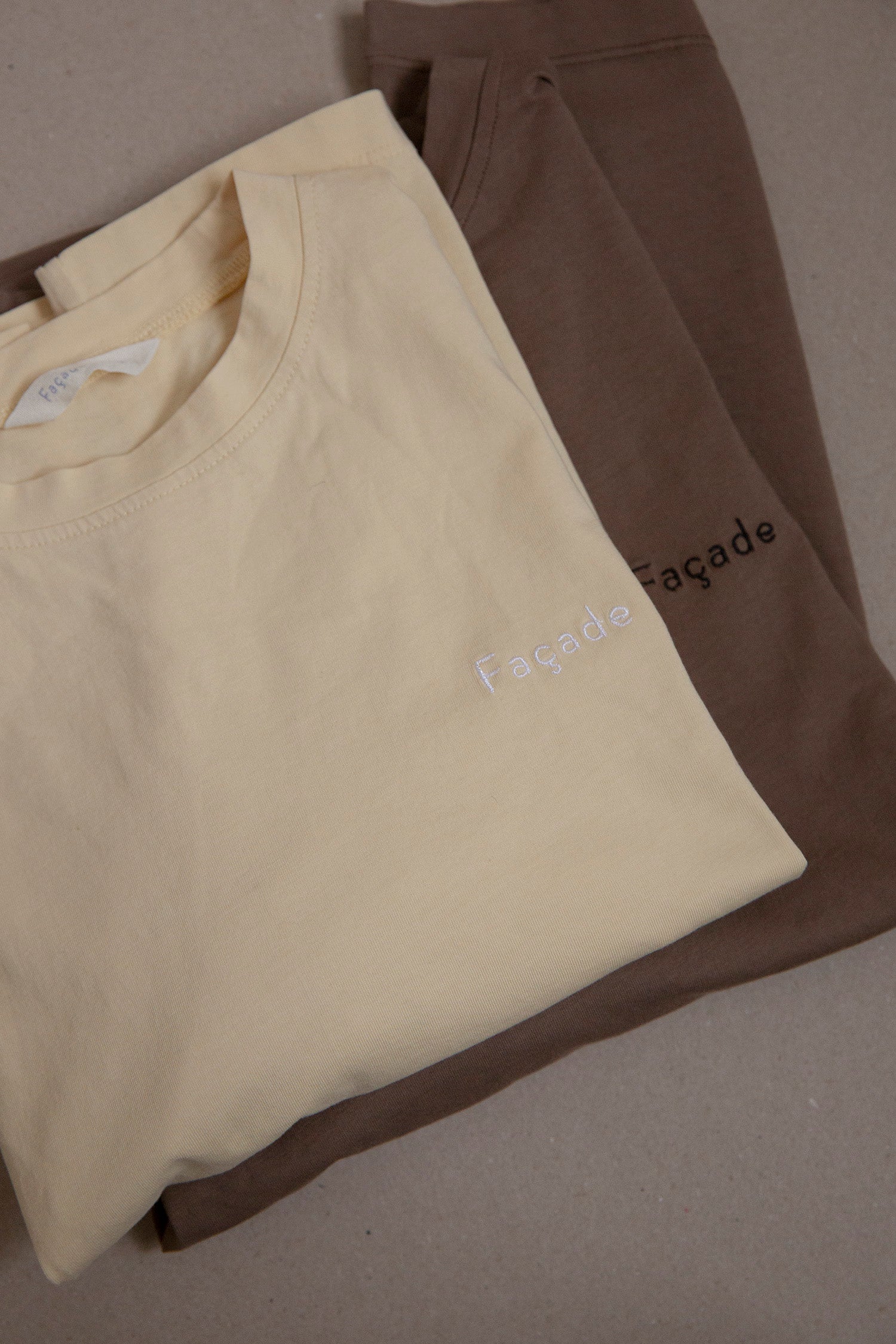 Bato wide SS tee - Butter